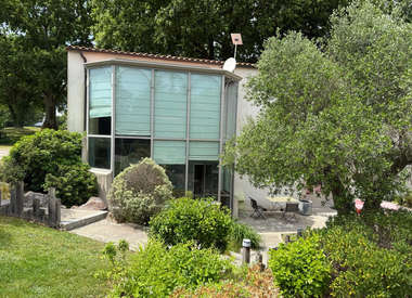 Maison 7 Pièces 211 m²