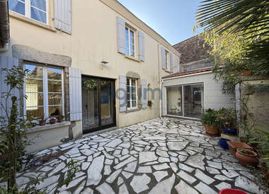 Maison 7 Pièces 192 m²