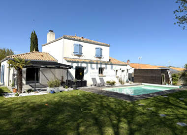 Maison 6 Pièces 117 m²