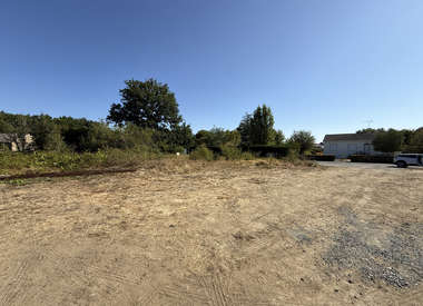 Terrain 1210 m²